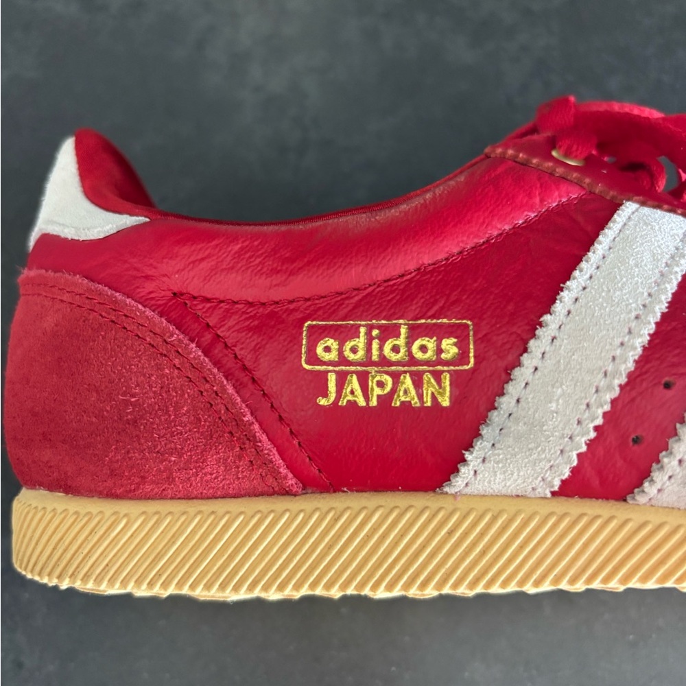 Adidas Red Trainers with Cream Accents - Picture 6 of 6